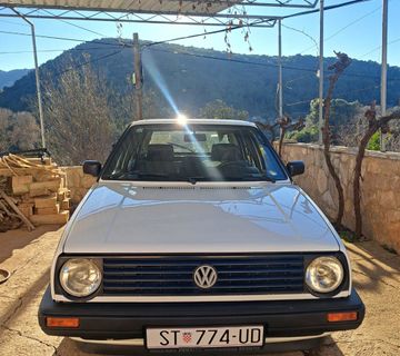 GOLF 2 1.6 TD - cover