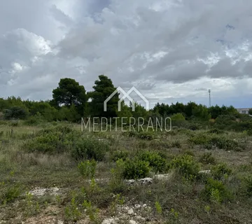 Poljoprivredno zemljište na prodaju, 5150 m2 - cover