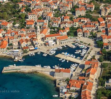 Građevinsko zemljišta, Vodice, otok Prvić - cover