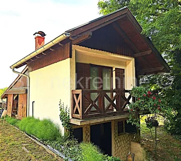 Vikendica 60 m² + 2.250 m² okućnice | Vinski podrum | 33.000 € - Novigrad Podravski, Novigrad Podravski