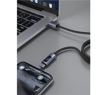 SWISSTEN kabel LED indikator, USB/USB-C 1,5 m, 60W, tekstilni crni - 03050107 - Strmec, Sveta Nedelja