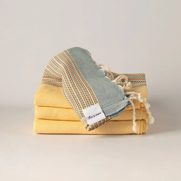 Peshtemal Terra, Amber Glow - cover