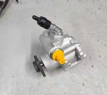 BMW 3 E90 i X1 E84 SERVO PUMPA - cover