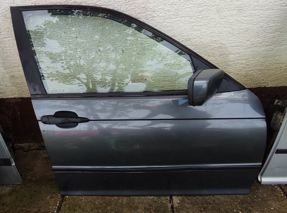 bmw-e46-prednja-desna-vrata-slika-220156167