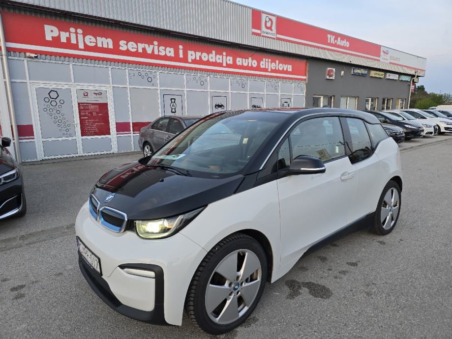 bmw-i3-slika-218015840