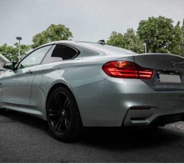 BMW M4 F82 coupe - cover