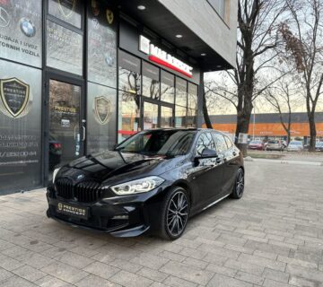 BMW serija 1 118i *M SPORT*NAVI*AMBIJENT*BLACK PAKET*LED SVJETLA* - cover