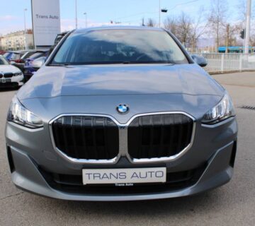 BMW serija 2 218d Active Tourer - cover