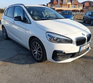 BMW serija 2 Active Tourer 218d sport line - cover