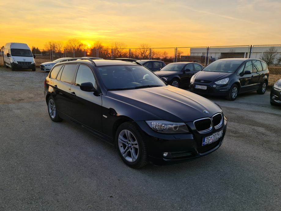 bmw-serija-3-touring-318d-panorama-krov-xenon-slika-212986041