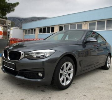 BMW serija 318d GT navigacija,servisna knjiga, kao novi - cover