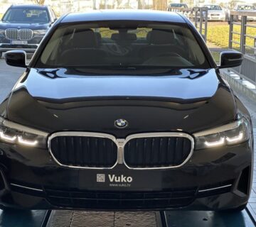 BMW serija 5 520d automatik - cover