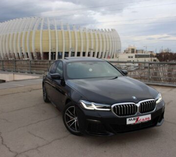 BMW 520d, 2023 god., Reg. 2/25, laser svijetla, šiber, mpaket, 27000km - cover