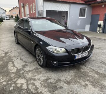 BMW serija 5 520d ALU 19” GRIJANJE SJEDALA BI-XENON - cover