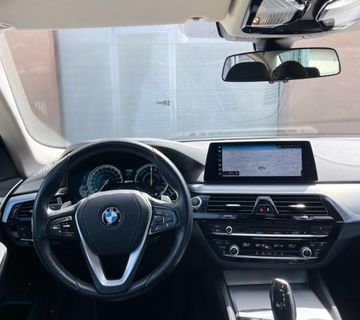 BMW serija 5 530e automatik LUXURY LINE *JAMSTVO* - cover