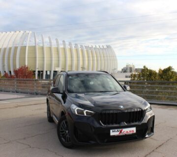 BMW X1 xDrive23d, Msport, novi model 2023 god, 197ks, PDV25%, DOSTUPAN, REG - cover