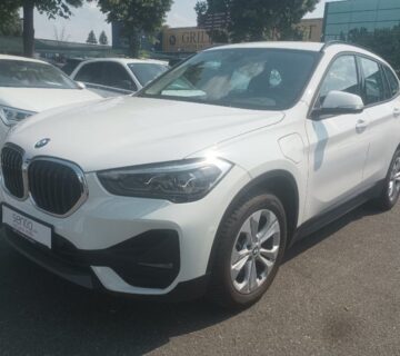 BMW X1 xDrive25e automatik,2021g,162kw,hibrid plug-in,50.000km,1.vl - cover