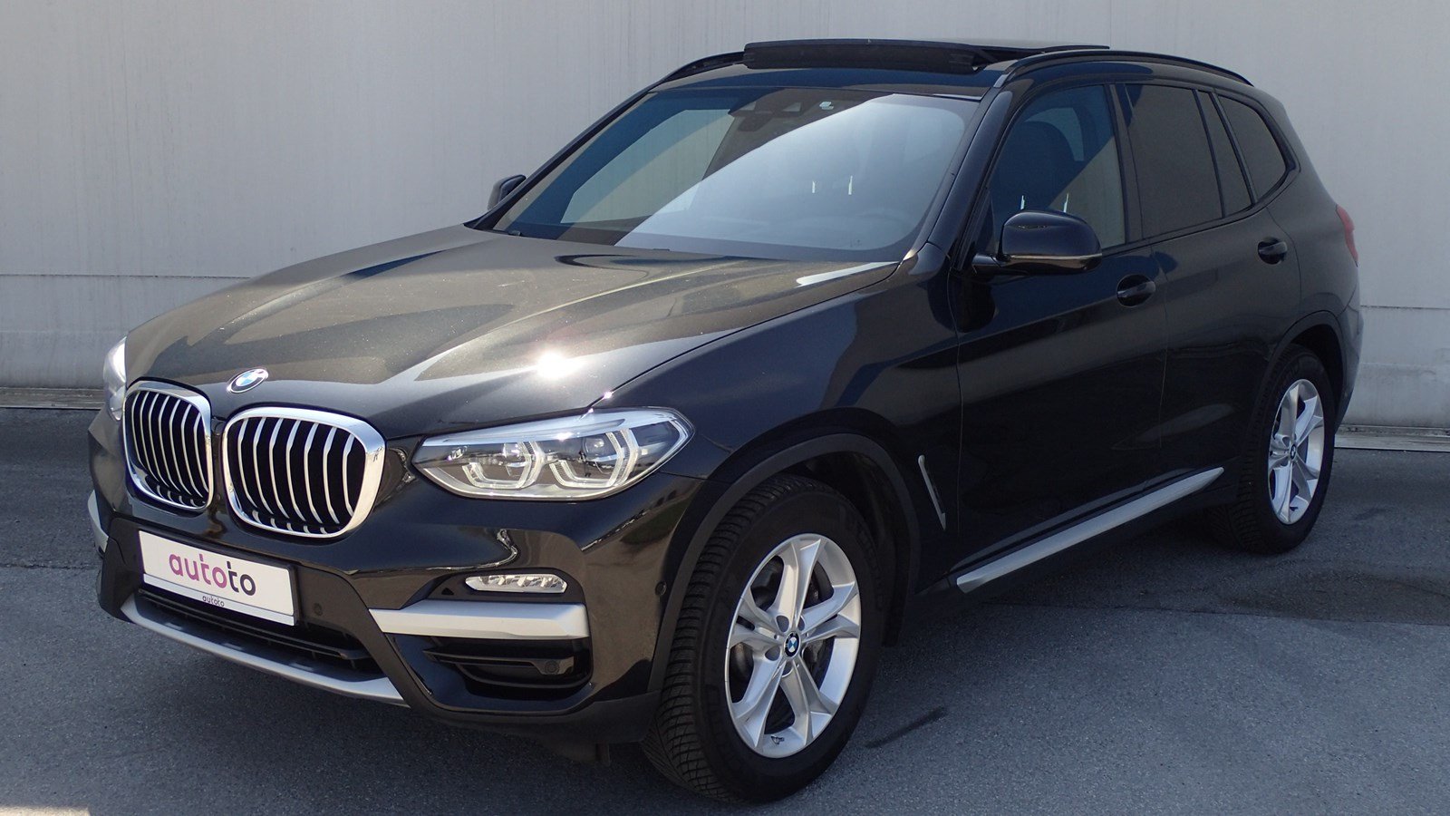 bmw-x3-xdrive-30d-automatic-diesel-rabljeno-vozilo-637850293048381803_1600_900