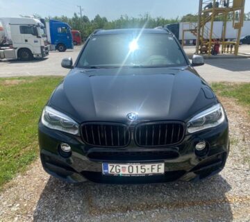 BMW X5 M50d - cover