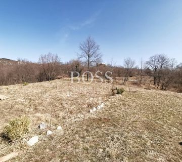 Viškovo, građevinski teren 3408m2, 145.000 eur/kn - cover
