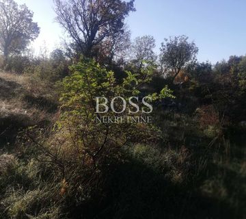 Novi Vinodolski, građevinski teren 604m2, 61.000 eur/kn - cover