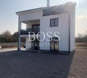 Malinska, samostojeća kuća 193m2, okućnica 800m2 - cover