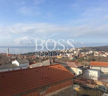 Novi Vinodolski, kuća u nizu 160m2+dvorište - cover