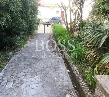 Crikvenica, samostojeća kuća 218.36m2, 2. red do mora - cover