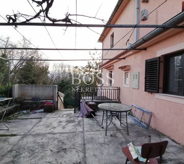 Viškovo, samostojeća kuća 430m2, 380.000 eur/kn - cover