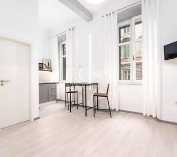 Centar, 69.78m2, tri studio apartmana, 315.000€ - cover