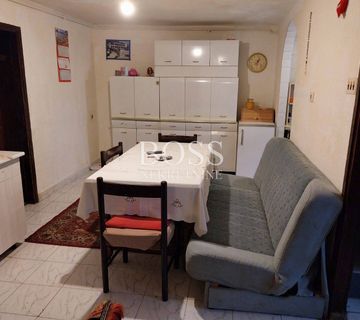 Centar, 58.50m2, 2SKL, 155.000€ - cover