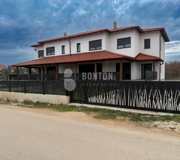 MURVICA- NOVA DUPLEX KUĆA U CENTRU MURVICE - cover