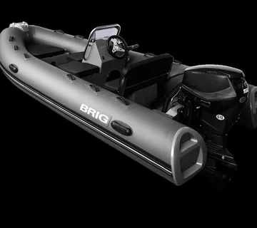 Brig Falcon 420t - Makarska