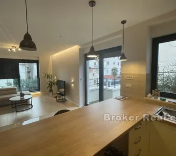 Bačvice, dvosobni apartman - Split