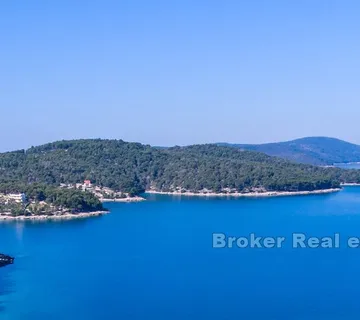 Poljoprivredno zemljište blizu mora - Brač, Brač