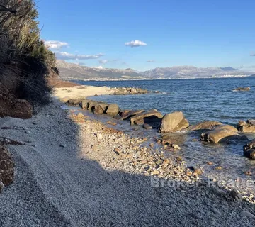 Građevinsko zemljište u prvom redu do mora - Kaštel Štafilić, Kaštela