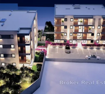 Dvosoban apartman unutar novogradnje s vrtom - Visoka, Split grad
