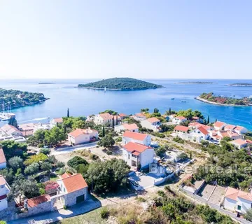 Apartmani s pogledom na more - Šolta, Šolta