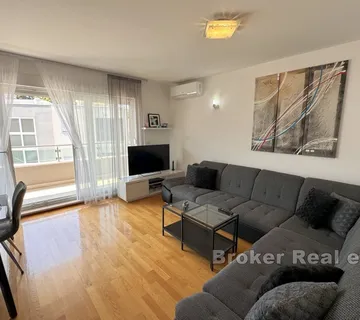 Moderno uređen apartman - Podstrana - Grljevac, Podstrana