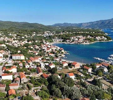 Apartmanska kuća s pogledom na more - Korčula