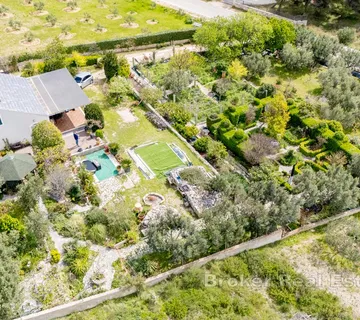 Izuzetna nekretnina s pogledom na more - Brač, Brač