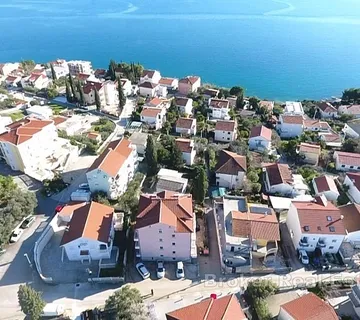 Apartmanska kuća s pogledom na more - Trogir
