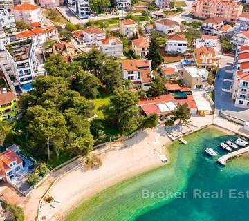 Prekrasna kuća s bazenom i spektakularnim pogledom na more - Žedno, Trogir