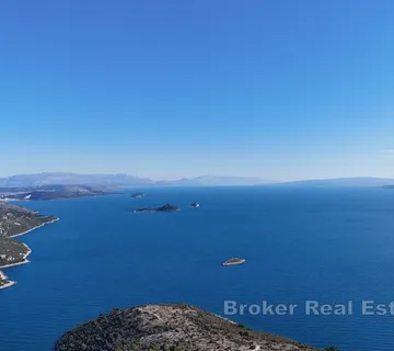 Poljoprivredno zemljište u prvom redu do mora - Trogir