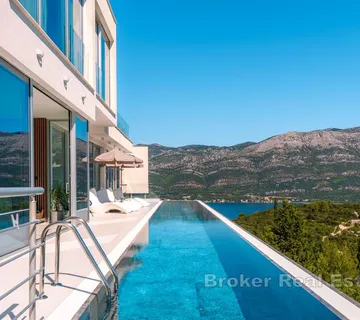 Luksuzna vila s infinity bazenom i otvorenim pogledom - Korčula