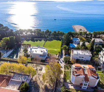 Meje, stambeno-poslovna obiteljska vila - Meje, Split grad