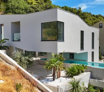 Moderna dizajnerska vila s bazenom i pogledom na more - Korčula