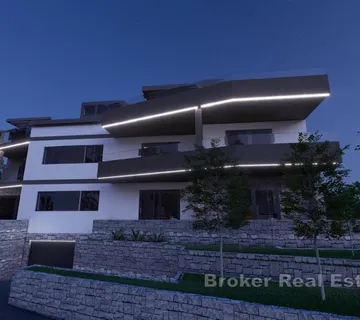 Moderni stan s pogledom na obalu, drugi red od mora - Makarska