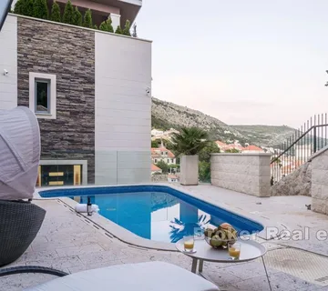 Izvanredna vila u neposrednoj blizini starog grada - Dubrovnik, Dubrovnik