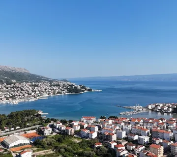 Atraktivno građevinsko zemljište - Split